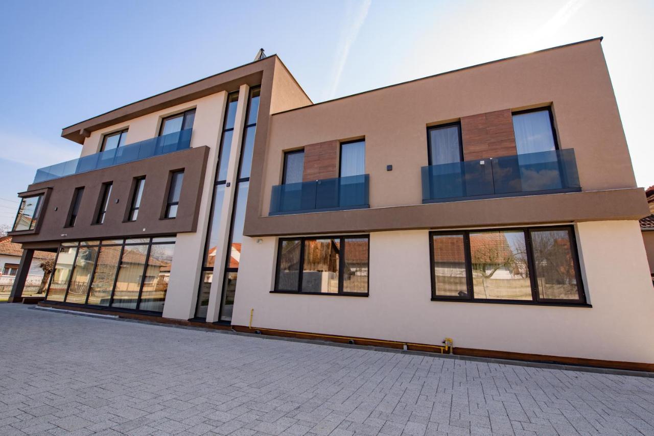 Vila Sarisa Deva Ngoại thất bức ảnh